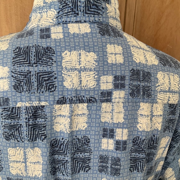 Nat Nast Button Blue 70% Silk 30%Cotton Camp Shirt Sz L Hawaiian geometric - Picture 16 of 16